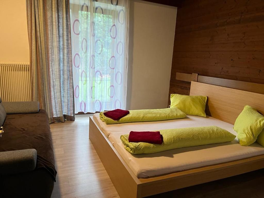 Pension Steiner, 6143 Matrei Am Brenner!!Check-In Between 15 - 21 O'Clock!! No Breakfast Muhlbachl Eksteriør billede